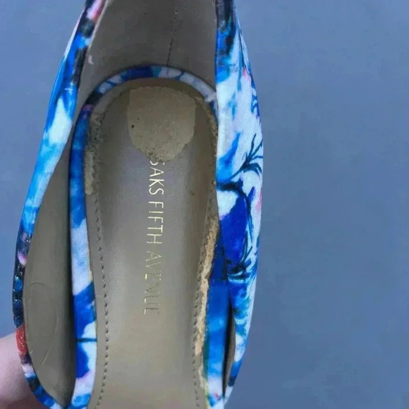 Saks Fifth Ave Felicity D'Orsay, 4-inch heel, Floral Print. EUC! - Picture 7 of 8